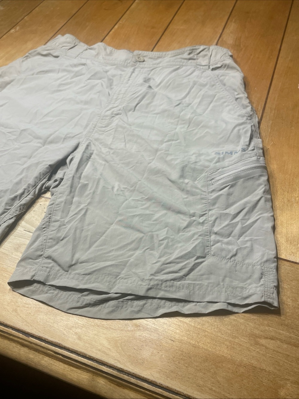 Simms Guide Series Fishing Cargo Shorts Size Large Color Beige Nylon Hiking
